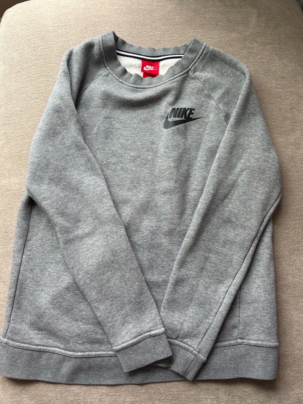 Nike Grey Crewneck Sweatshirt